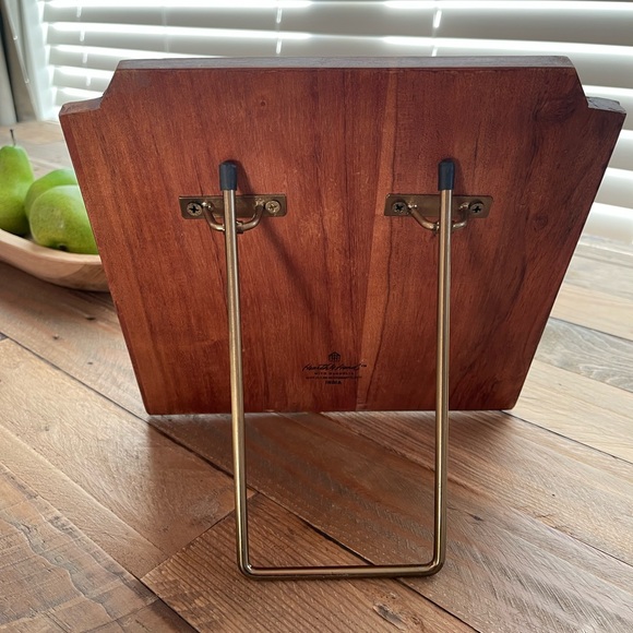 Magnolia Book Stand - Picture 3 of 5